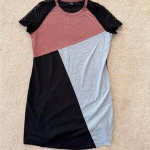 SHEIN Tri-Tone Mini Dress with Lace Sleeves